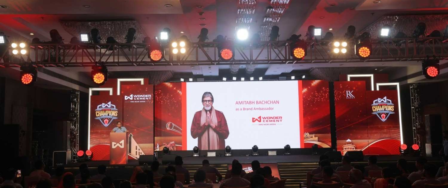 compressed_RAJA7182-2-2048x1365 (1)